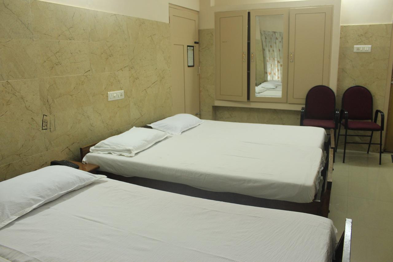 Hotel Sukhvas Thiruvananthapuram Exterior photo
